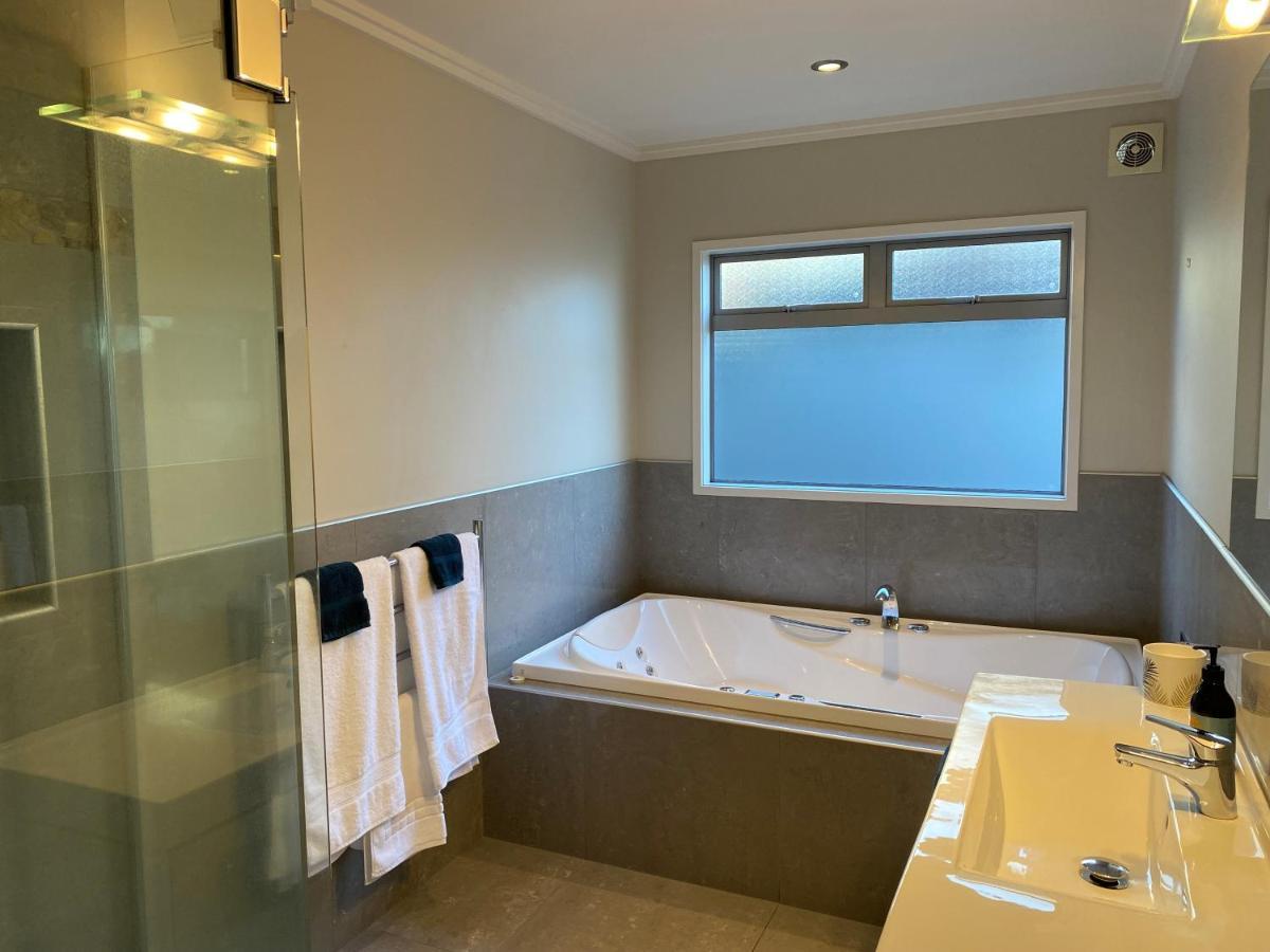 Saint Aubyn Retreat Apartment New Plymouth Ngoại thất bức ảnh